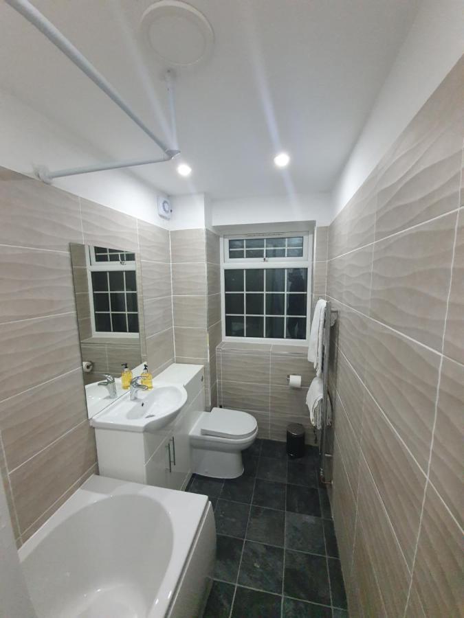 Beautiful Rooms Shaw St And Pine St Bury  Exteriér fotografie