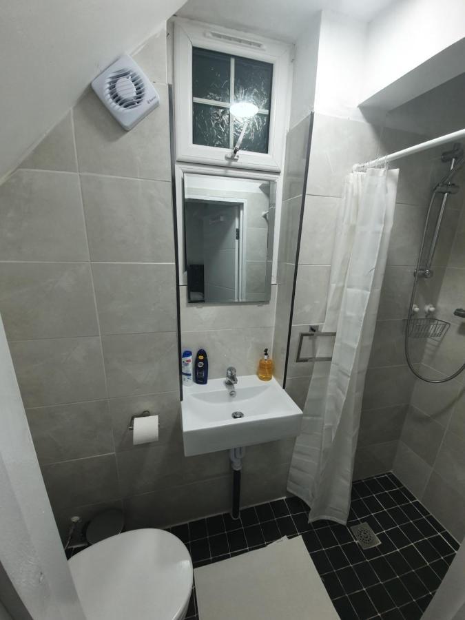 Beautiful Rooms Shaw St And Pine St Bury  Exteriér fotografie