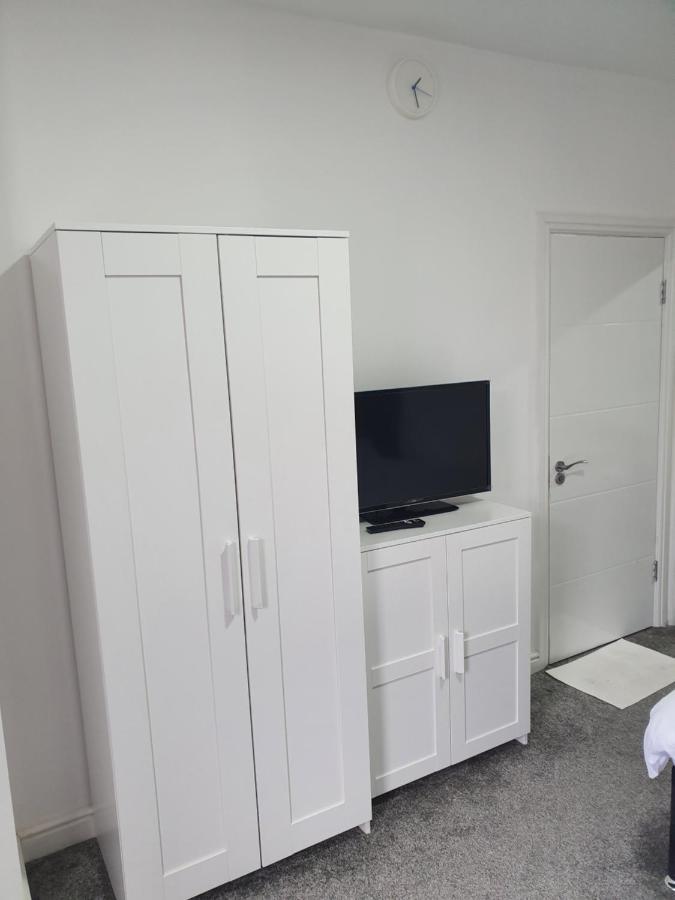 Beautiful Rooms Shaw St And Pine St Bury  Exteriér fotografie