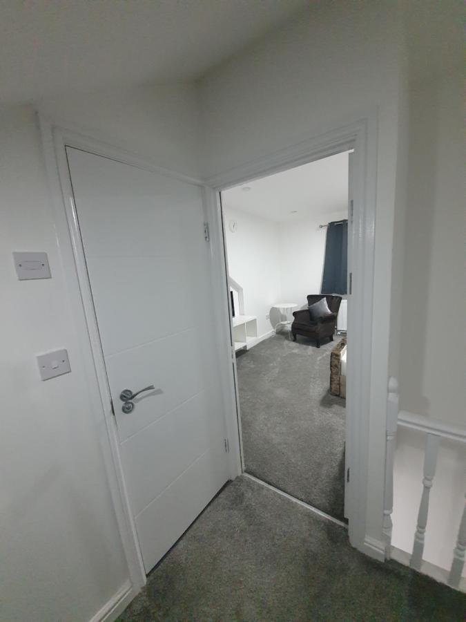 Beautiful Rooms Shaw St And Pine St Bury  Exteriér fotografie