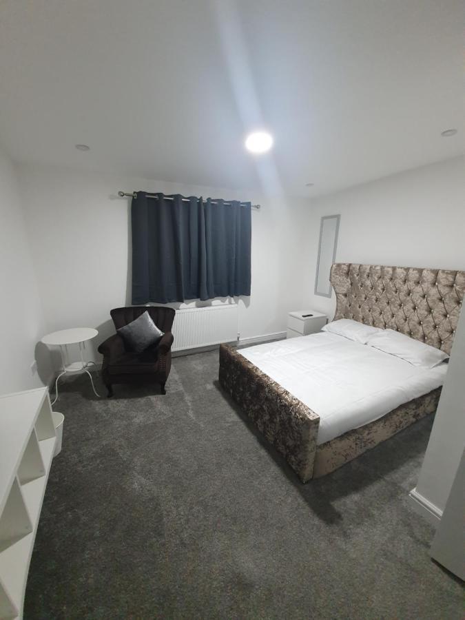 Beautiful Rooms Shaw St And Pine St Bury  Exteriér fotografie
