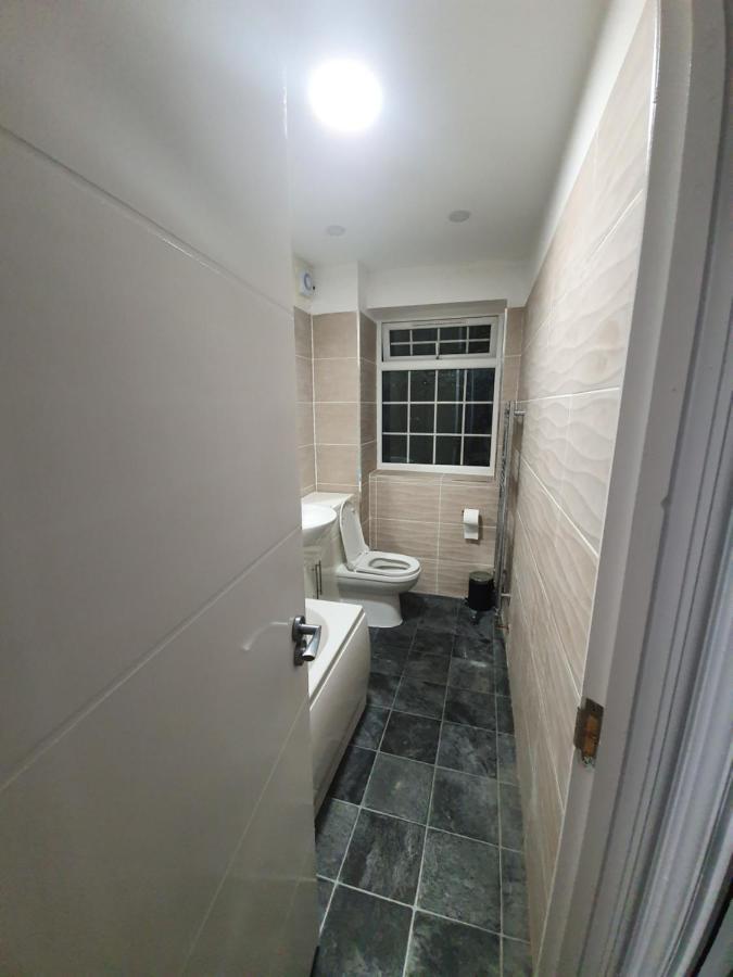 Beautiful Rooms Shaw St And Pine St Bury  Exteriér fotografie